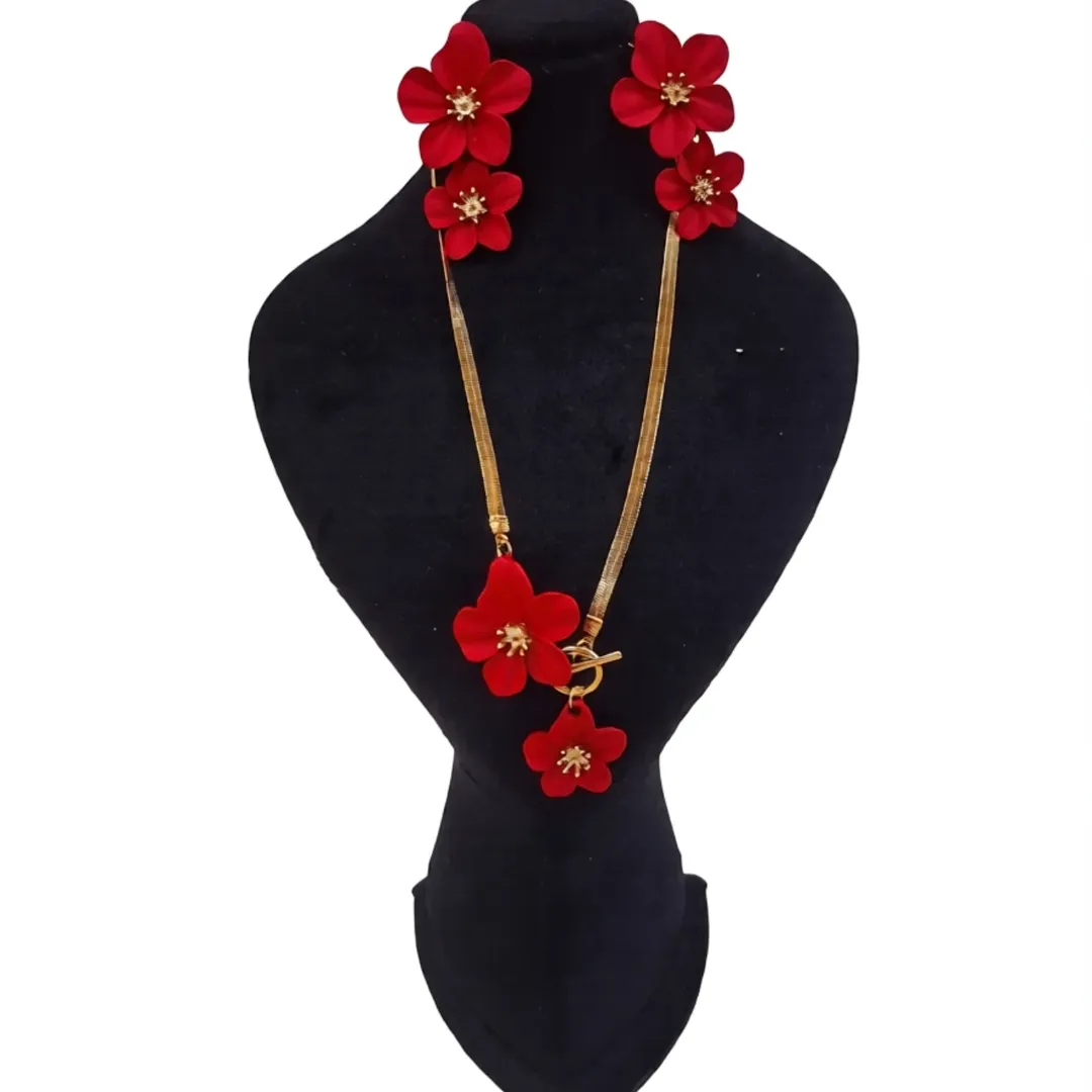 نیم ست گوشواره و گردنبند بازنجیر ابکاری رادیوم و گل سرامیک